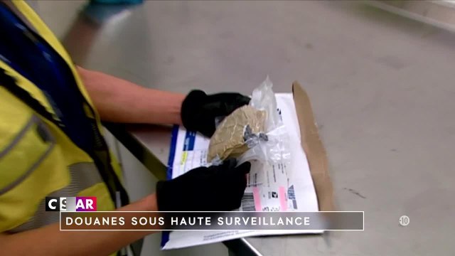 Douanes sous haute surveillance - 24 juillet
