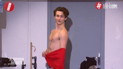 Romain se fait surprendre torse nu dans Audition secrète