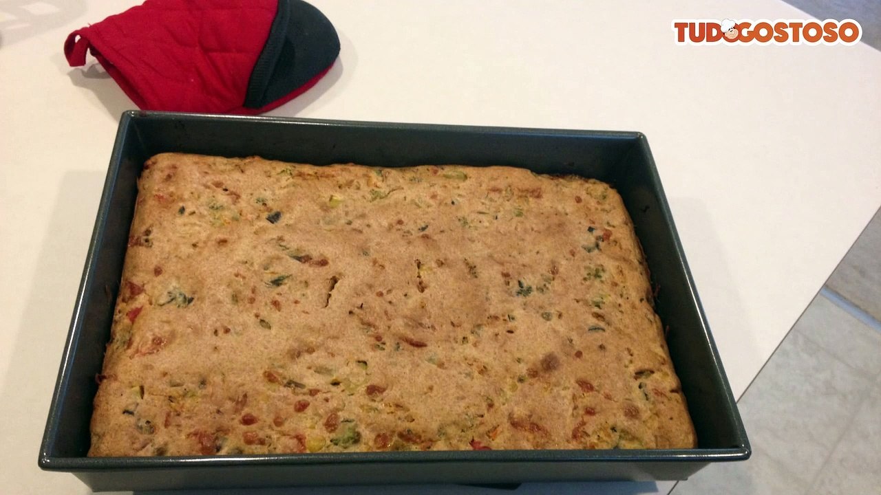 Torta salgada de legumes com frango