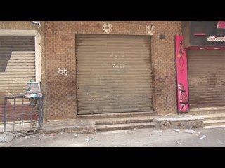 نجار يشنق نفسه داخل ورشته  وشهود عيان : عليه ديون