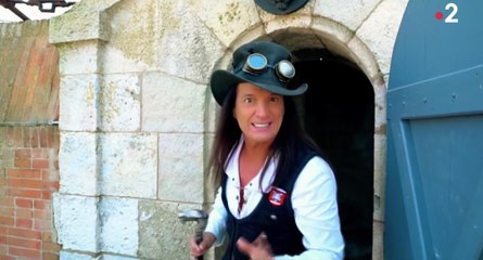 La reprise pétée de Happy par Francis Lalanne dans Fort Boyard