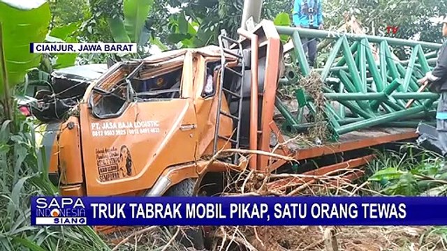 Tabrakan Antara Truk dan Mobil Pikap di Cianjur Menewaskan 1 Orang, Diduga Akibat Truk Rem Blong!