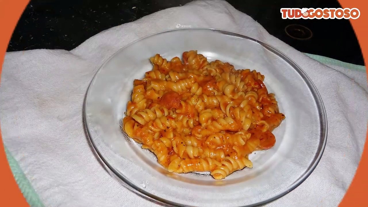 Macarrão de panela de pressão sem creme de leite