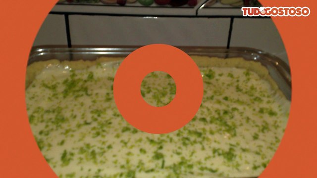 Torta mousse de limão