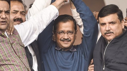 CM Kejriwal seen without mask in election programs