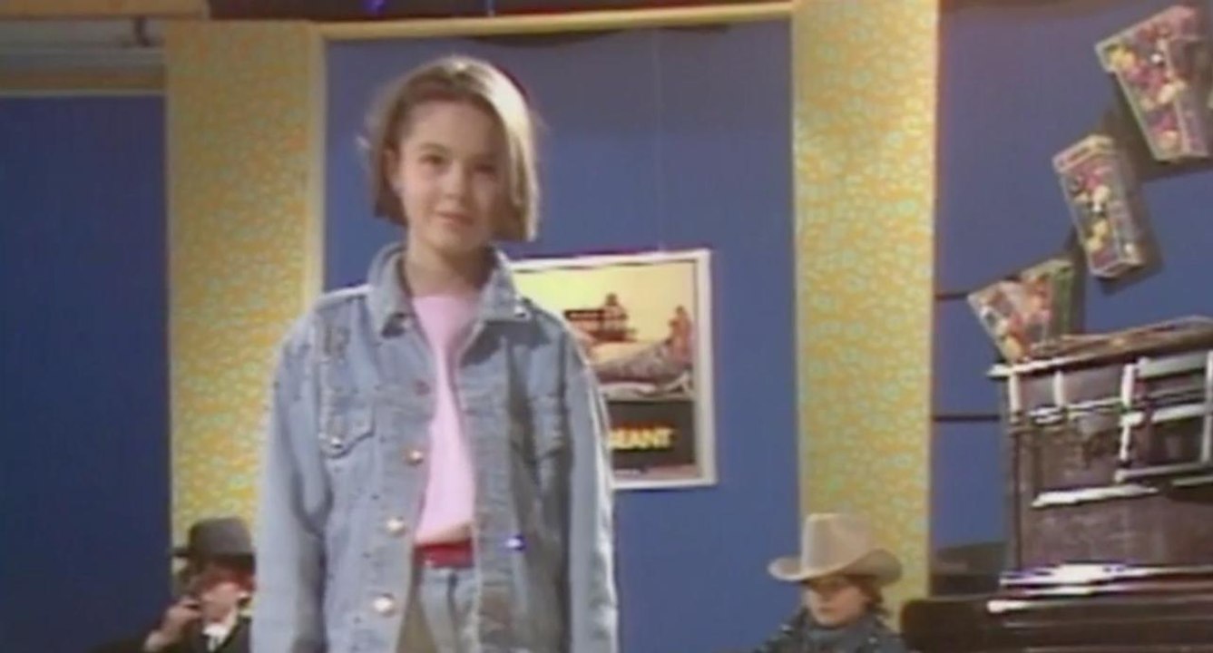 Devinez quelle célèbre actrice se cache derrière cette ado de 13 ans…