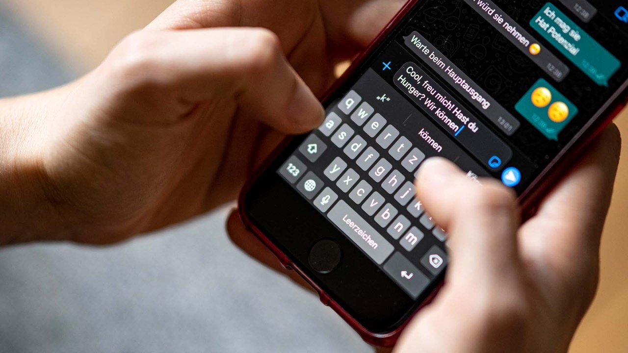 WhatsApp-Gerücht: Was steckt hinter dem dritten blauen Haken?