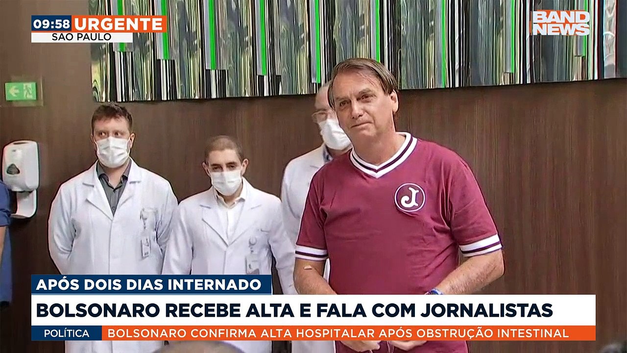 Presidente teve alta nesta quarta-feira (5), dois dias depois de ser internado com suboclusão intestinal. De acordo com Antônio Macedo, médico do presidente, a obstrução é consequência da facada que Bolsonaro levou em 2018.