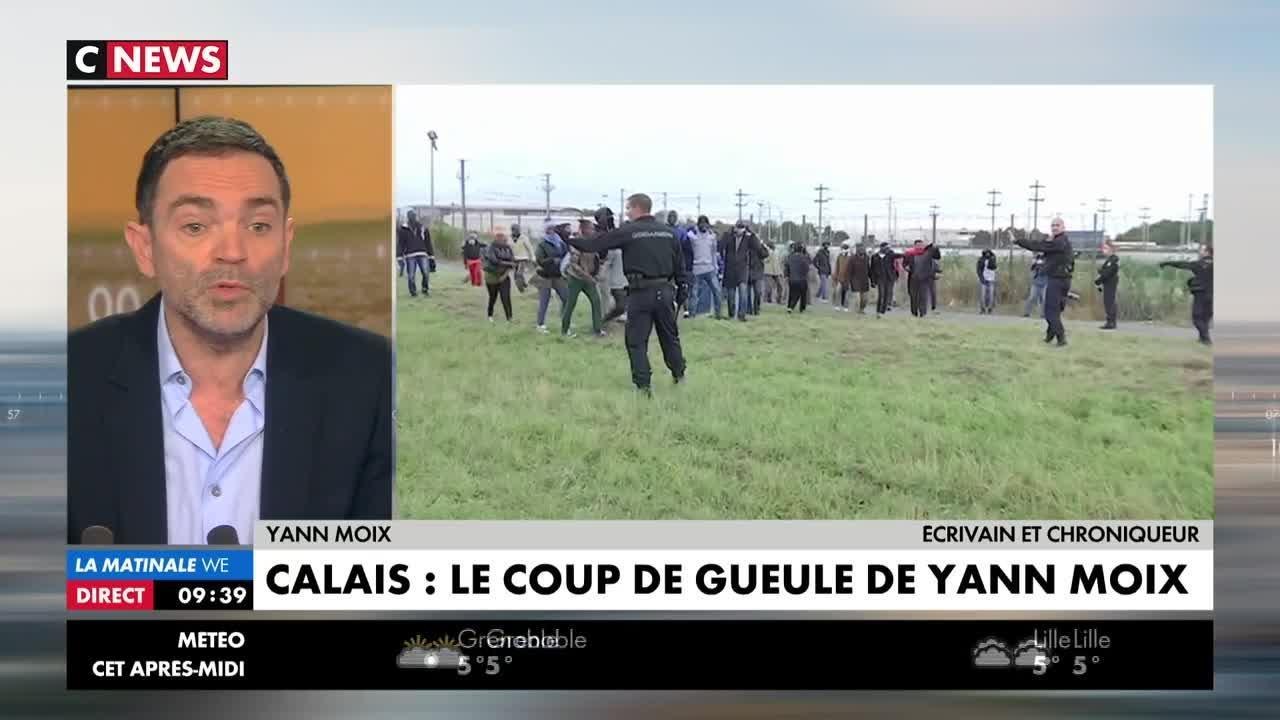 En direct sur CNews, Yann Moix dénonce l'utilisation "démentielle" des lacrymogènes contre les migrants à Calais