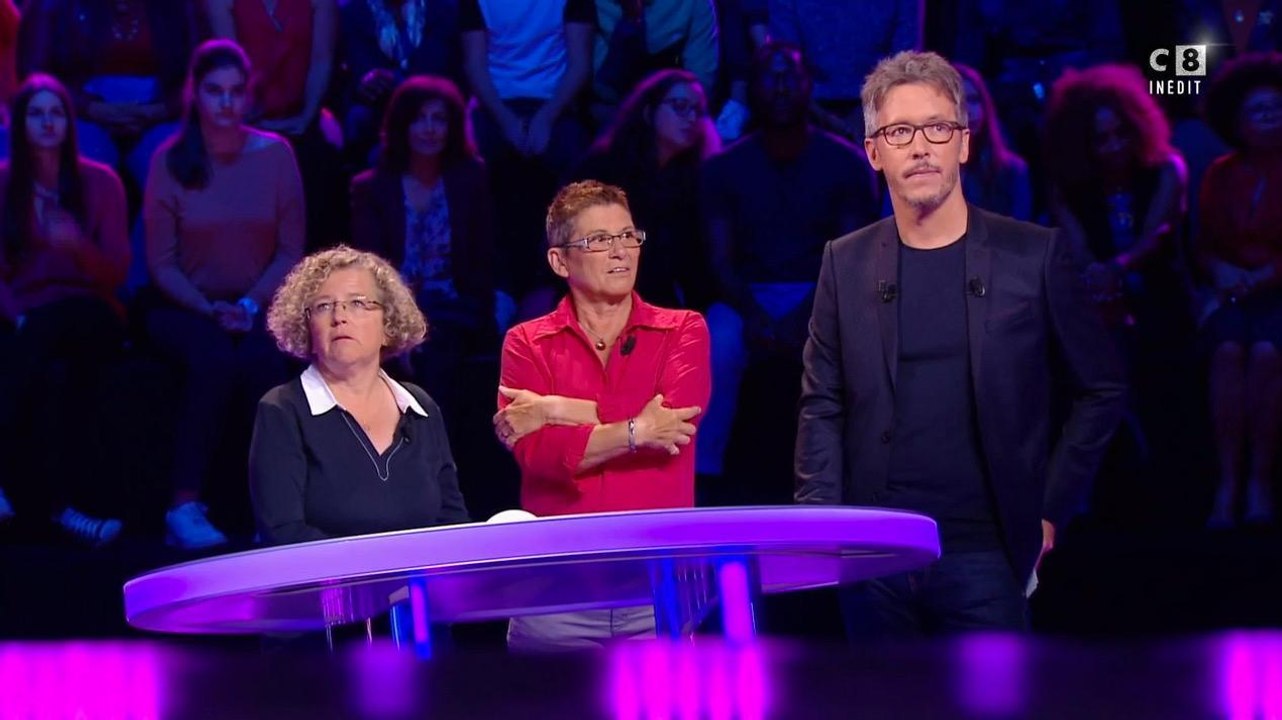 Couple ou pas couple : Ces candidates choquent Jean-Luc Lemoine et les internautes sur les préférences des blondes