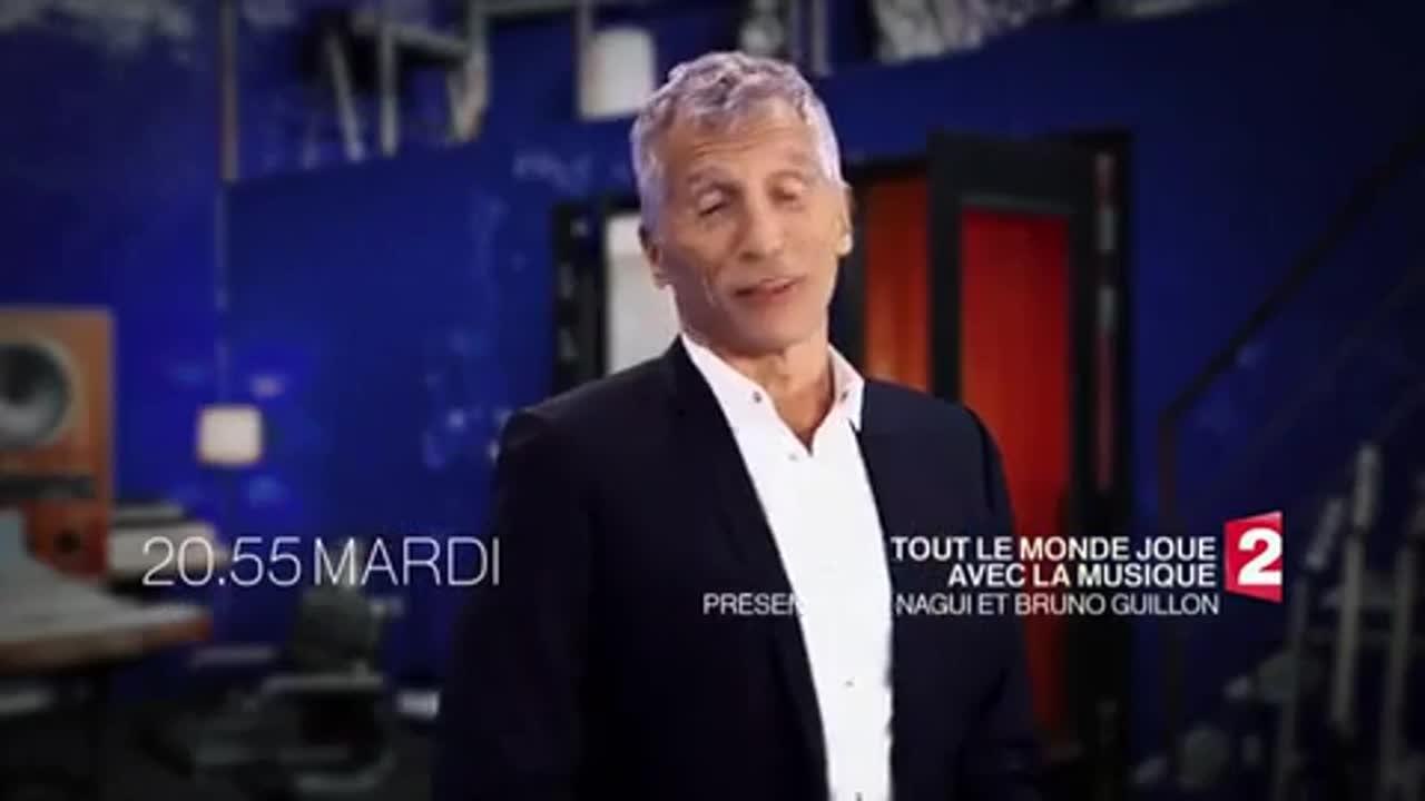 Tout le monde joue avec la musique