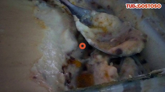 Escondidinho de mandioca com carne moída