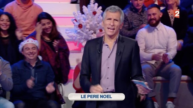 Rock 'n' roll ! Survolté, Nagui se tape un délire sur Petit papa Noël… et c'est vachement bien !