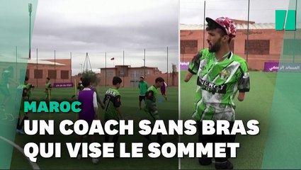 Né sans jambes ni bras, ce coach de football marocain est surnommé "l'entraîneur miracle"