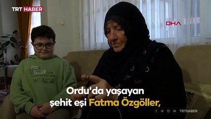 "Mehmetçik üşümesin" dedi, 32 atkı ördü