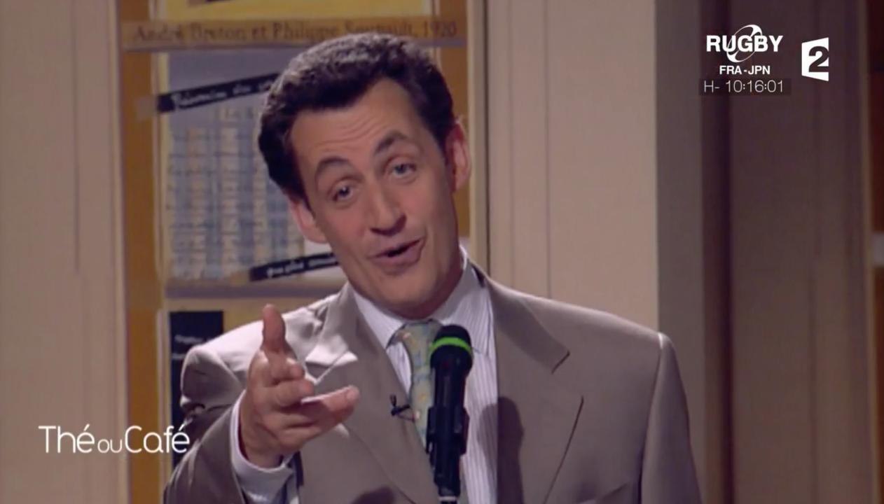 Hilarant ! Nicolas Sarkozy se prend pour Johnny Hallyday, Carla Bruni écroulée de rire