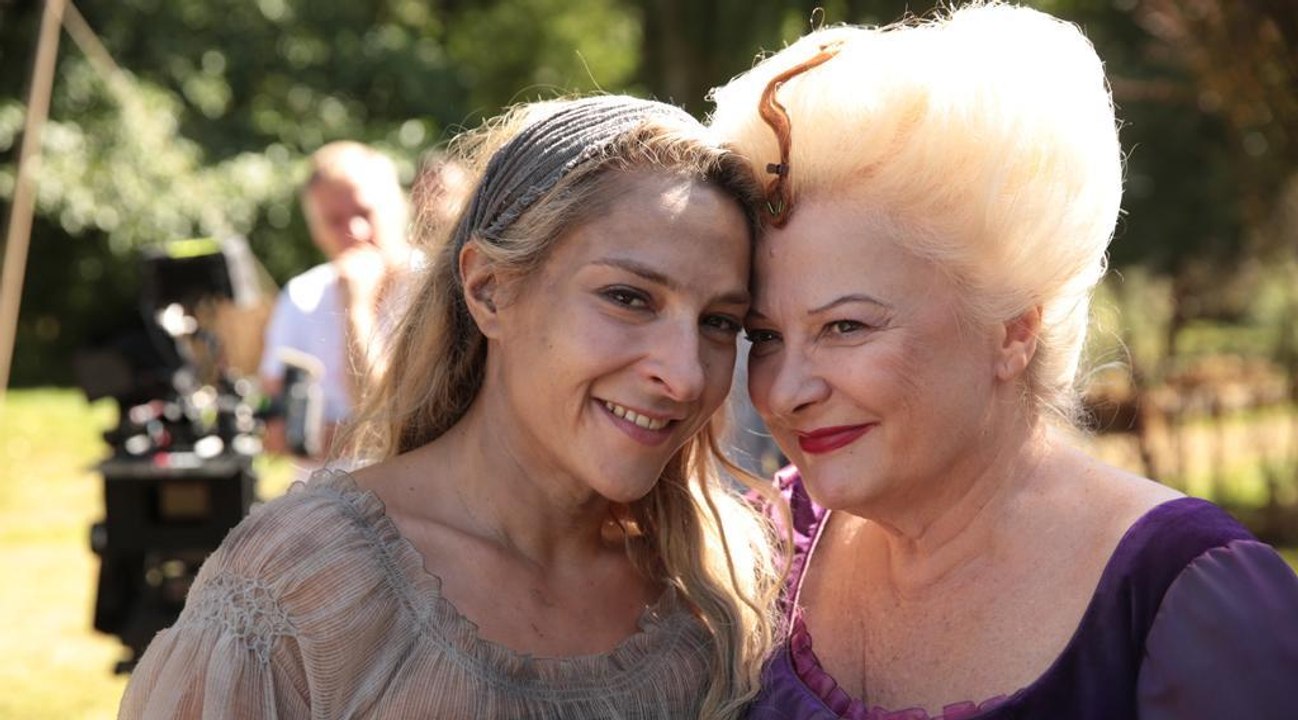 Les nouvelles aventures de Cendrillon : découvrez la bande-annonce de cette comédie déjantée !