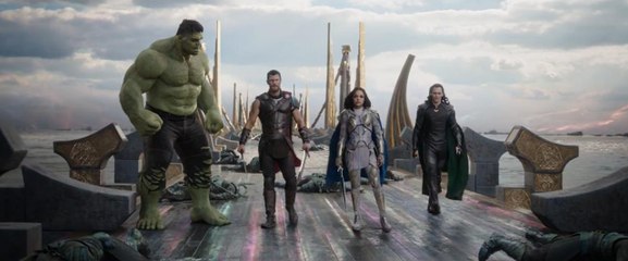 Thor Ragnarok : les Revengers se dévoilent dans un nouveau trailer