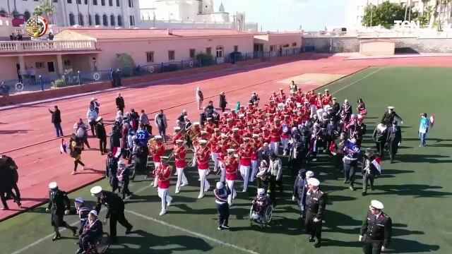 زيارة أبطال قادرون بإختلاف إلي قيادة القوات البحرية.