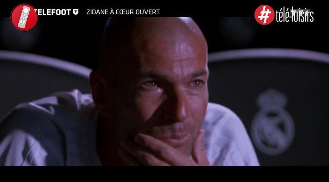 Zinedine Zidane en larmes devant les images de son père dans Téléfoot