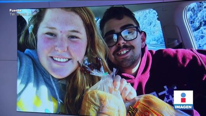 Pareja reparte víveres tras quedar varados por una nevada