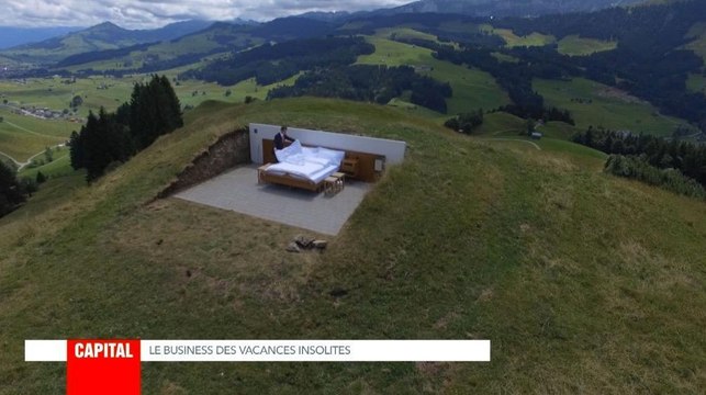 Exclu. Capital (M6) : Dormir au milieu des alpages suisses, c'est possible !