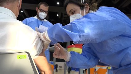 Italia impone la vacunación obligatoria para mayores de 50 años