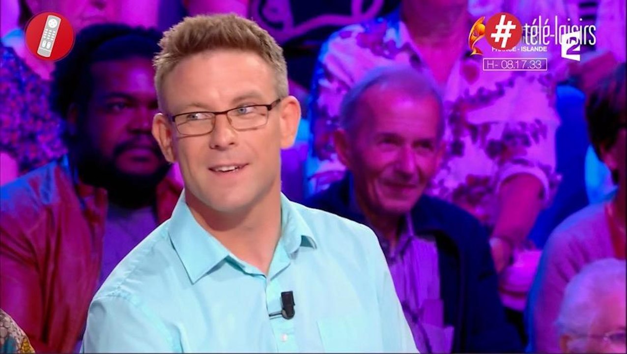 Pour le mariage de son ami, ce candidat a organisé un surprenant enterrement de vie de garçon