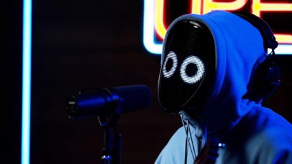 BoyWithUke "Toxic" (Live Performance) | Open Mic