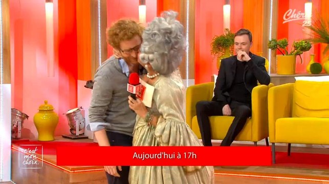 Exclu. C'est mon choix : Evelyne Thomas embrasse (furtivement) un invité !