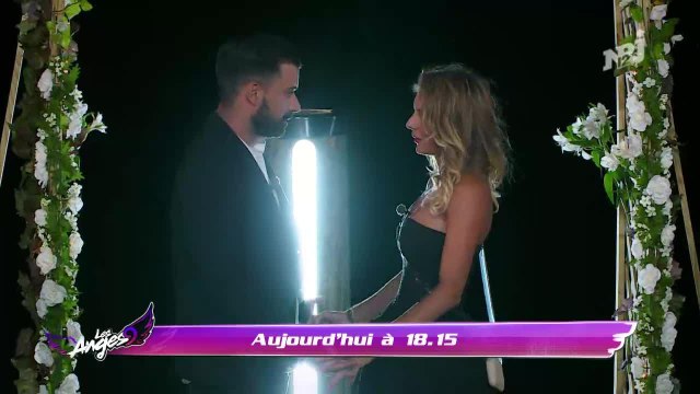 Les Anges 9 : Vincent Queijo fait une grande demande à Sarah Lopez...