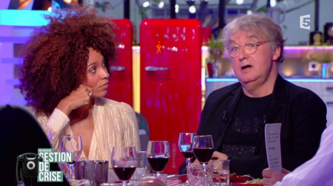 Découvrez quel ex-ministre a réclamé un rôle au cinéma à Domi­nique Besne­hard !