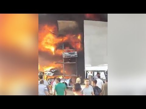 حريق هائل بمخزن قطع غيار سيارات في صفط اللبن⁩