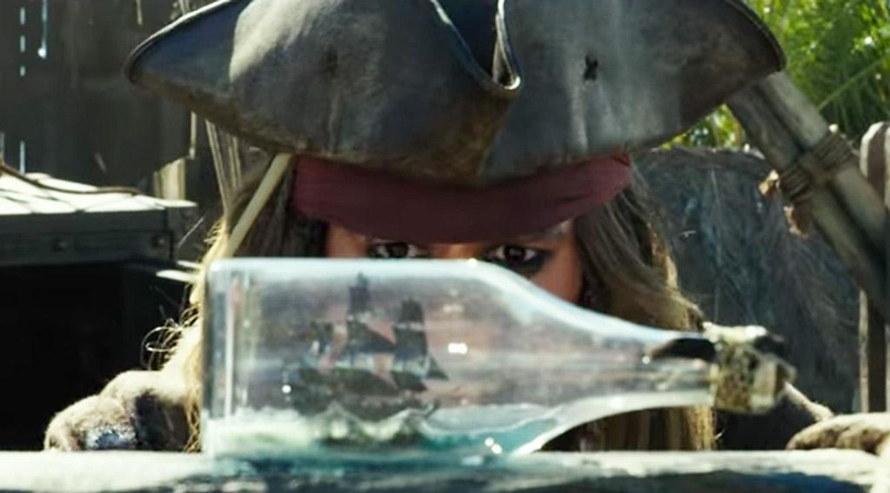 Pirates des Caraïbes 5 : découvrez l'envers du décors du film avec les acteurs (VIDEO)