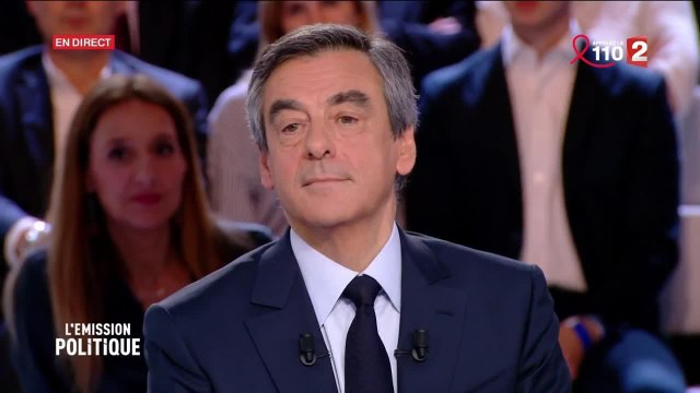 David Pujadas obligé d'intervenir lors du débat très tendu entre François Fillon et Christine Angot