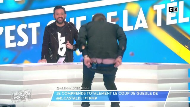 Toujours doué pour faire le buzz, Benjamin Castaldi montre ses fesses