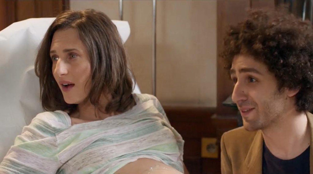 Telle Mère Telle Fille : Camille Cottin découvre le sexe de son bébé dans le premier teaser