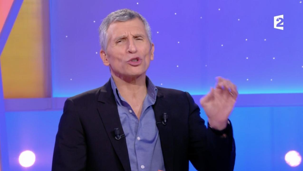 Voies sur berges fermées, pistes cyclables aberrantes… Nagui dézingue la circulation à Paris