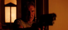 Blade Runner 2049 : Harrison Ford et Ryan Gosling se dévoilent dans les premières images du film... (VOST)