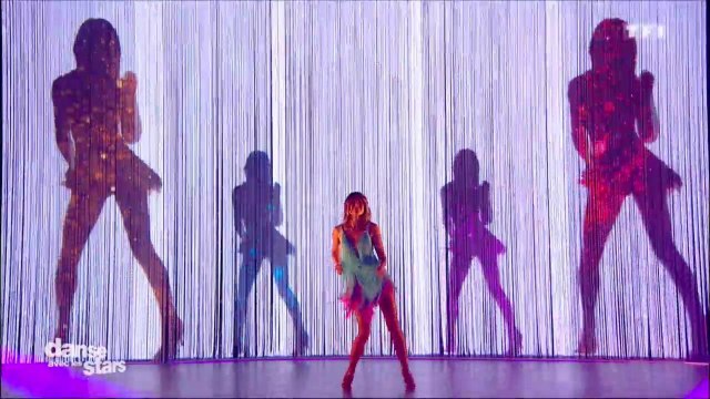 Caroline Receveur en couple avec M. Pokora ? Son choix de musique dans DALS relance la rumeur (REVUE DE TWEETS)