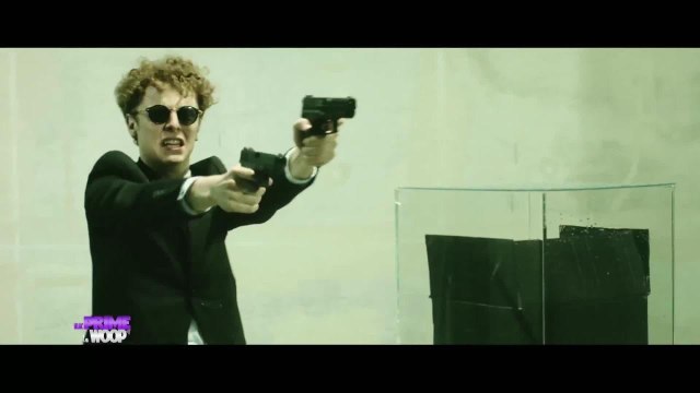 Norman fait une vidéo avec le Woop (C8)