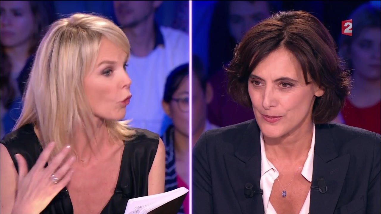 ONPC : Vanessa Burggraf descend le livre d'Inès de la Fressange