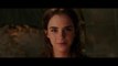 La Belle et la Bête : Emma Watson fait revivre la magie du dessin animé dans la première bande-annonce (VOST)