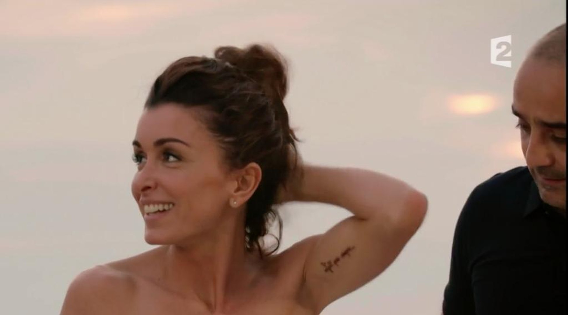 Chaud ! Jenifer se dénude aux côtés de Patrick Fiori et Eric Fraticelli sur  France 2