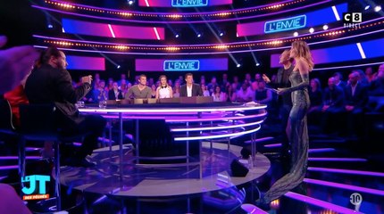 Caroline Ithurbide ose des tenues très sexy (Les 7 péchés capitaux)