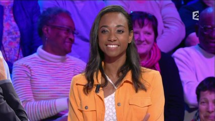 Oups, elle raconte à Nagui comment elle s'est retrouvée en nuisette face à un client