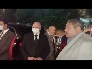 محافظ القاهرة يتابع المرور أثناء الأمطار وتوزيع سيارات الشفط على الطرق