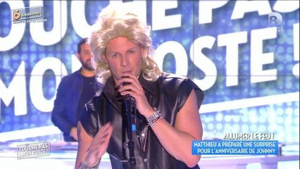 TPMP : Matthieu Delormeau imite Johnny Hallyday pour fêter son anniversaire