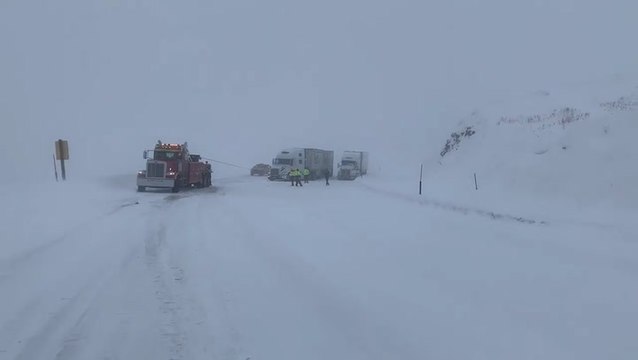 Storm spreads snow from the Rockies to the Plains