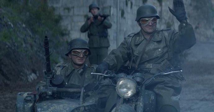 La Folle Histoire de Max et Léon : première bande-annonce du film du Palmashow